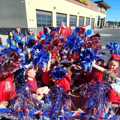 hometown cheerleaders